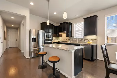 8121 Rosano St, Round Rock, TX 78665