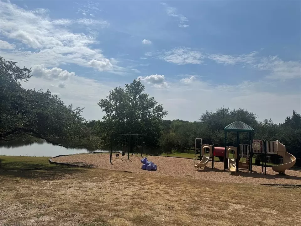  120 Creedmore Dr, Liberty Hill, TX 78642 photo 23