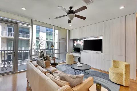 1600 Barton Springs Rd #2403, Austin, TX 78704