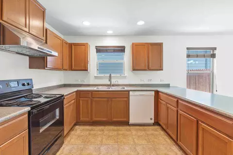 Kitchen - 11012 Culzean Dr, Austin, TX 78754 photo 2 of 2