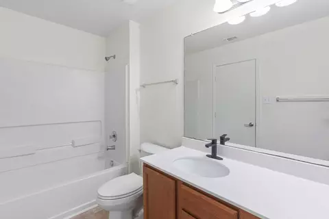 Bath - 11012 Culzean Dr, Austin, TX 78754 photo 2 of 3