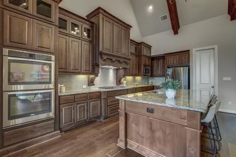 Kitchen - 312 Flintlock Dr, Leander, TX 78641 photo 2 of 3