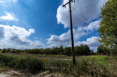 287 Sunset Trl, Luling, TX 78648 photo 5
