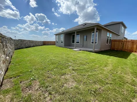 401 Sormonne Loop, Kyle, TX 78640 photo 6