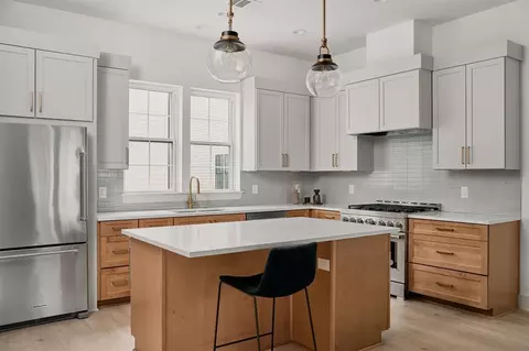 2209 Woodland Ave #502, Austin, TX 78741
