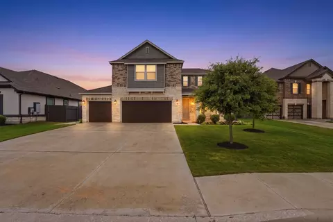 1515 Foxglove Dr, Lockhart, TX 78644
