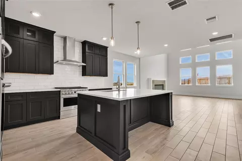 8523 Pine Muhly Dr, Lago Vista, TX 78645