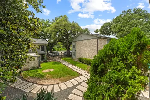 Exterior - 2303 E Side Dr #211, Austin, TX 78704 photo 8 of 11