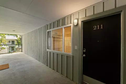 Exterior - 2303 E Side Dr #211, Austin, TX 78704 photo 3 of 11