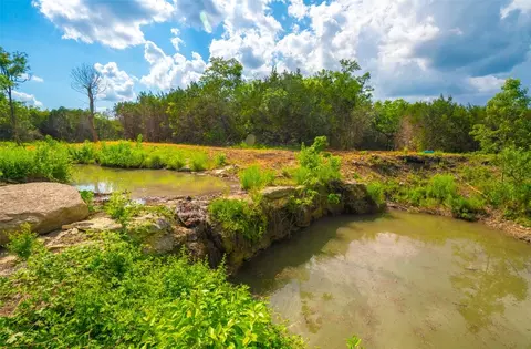 000 Spring Creek Rnch, Dripping Springs, TX 78676