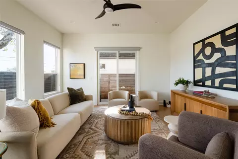 709 W St Elmo Rd, Austin, TX 78745