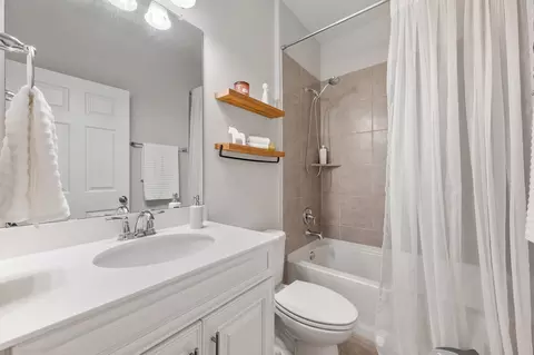 Bath - 2417 Maxwell Dr, Leander, TX 78641 photo 3 of 3