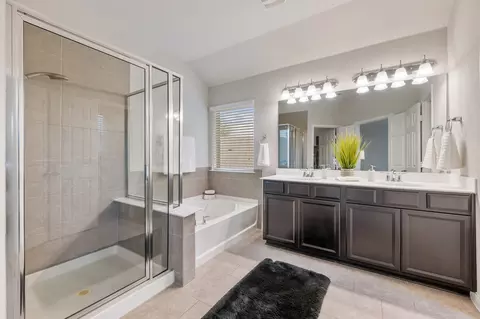 Bath - 2417 Maxwell Dr, Leander, TX 78641 photo 1 of 3