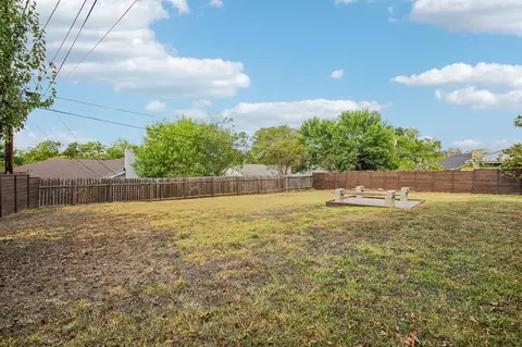 Exterior - 5500 Pendleton Ln, Austin, TX 78723 photo 7 of 7
