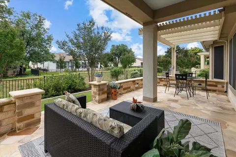 402 Deer Meadow Cir, Georgetown, TX 78633