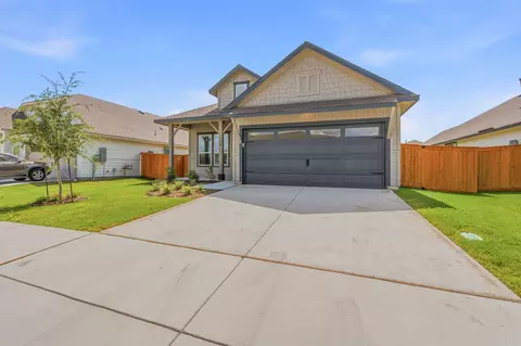 158 Paul Pena Dr, San Marcos, TX 78666