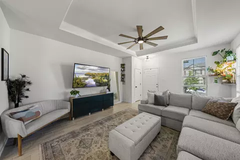 350 Purple Heart Dr, Buda, TX 78610