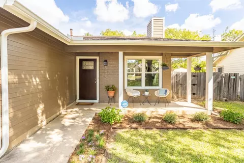 5720 Shreveport Dr, Austin, TX 78727