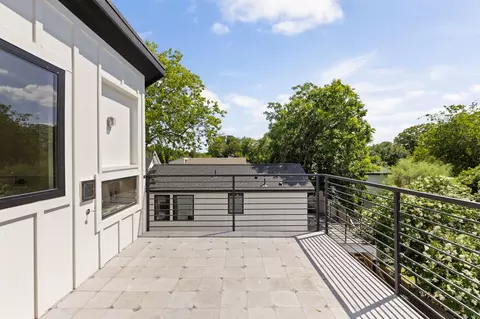 Exterior - 2717 Lyons Rd #1, Austin, TX 78702 photo 5 of 7