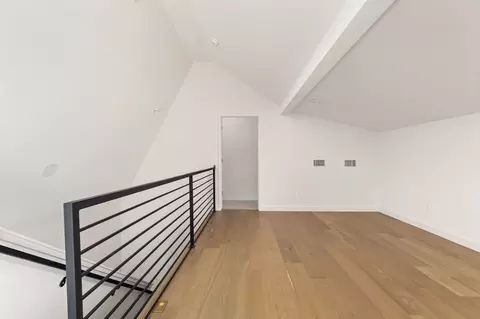 Entry Way - 2717 Lyons Rd #1, Austin, TX 78702 photo 2 of 2