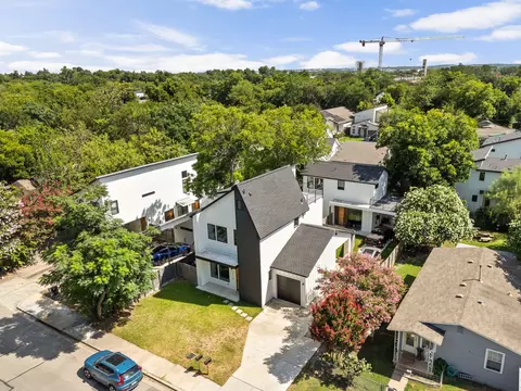 View/Area - 2717 Lyons Rd #1, Austin, TX 78702 photo 5 of 5