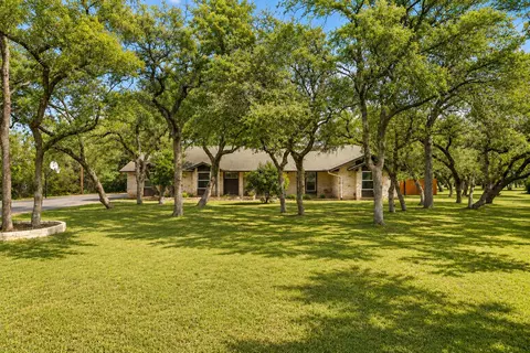 136 Valley View Rd, Georgetown, TX 78633