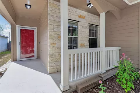 Exterior - 3905 Bronco Bend Loop, Austin, TX 78744 photo 4 of 12