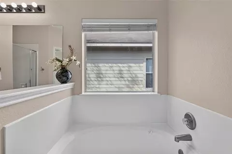 Bath - 3905 Bronco Bend Loop, Austin, TX 78744 photo 2 of 2
