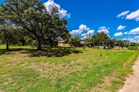 10299 Brangus Rd, Driftwood, TX 78619