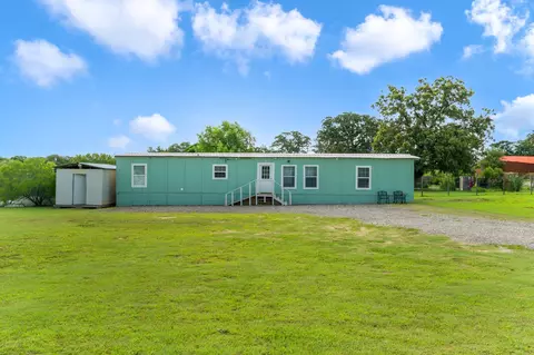235 Thompson Rd, Dale, TX 78616