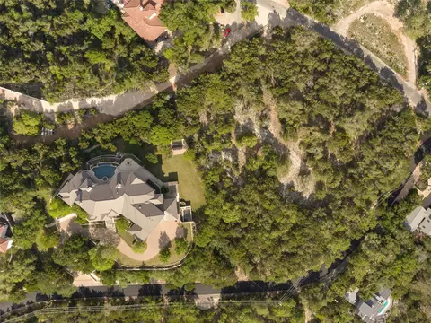 View/Area - 1415 Mount Larson Rd 2012 Frances Dr, Austin, TX 78746 photo 3 of 9