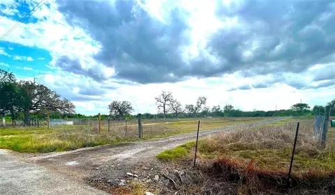 1060 Fox Ln #LOT 4, Lockhart, TX 78644