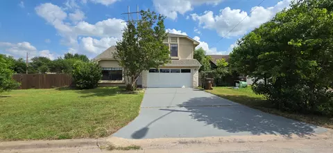 1701 Hunters Trl, Round Rock, TX 78681