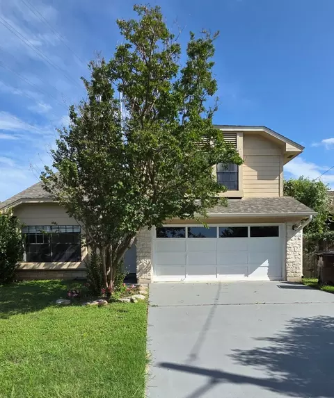 1701 Hunters Trl, Round Rock, TX 78681