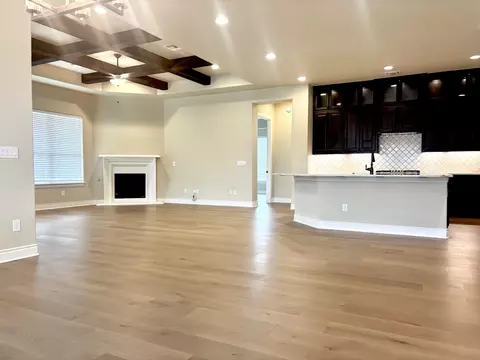 820 Desaix Dr, Georgetown, TX 78628 photo 7