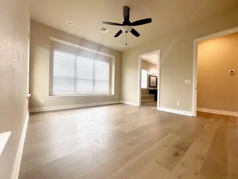 820 Desaix Dr, Georgetown, TX 78628 photo 9
