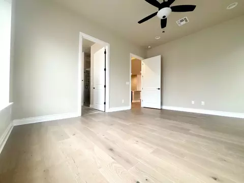 820 Desaix Dr, Georgetown, TX 78628 photo 10
