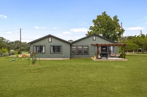 Exterior - 100 Deer Clearing, Kyle, TX 78640 photo 6 of 7