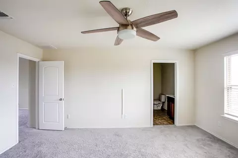 Bedroom - 528 Staton St, Georgetown, TX 78626 photo 4 of 6