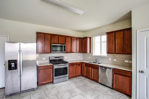 Kitchen - 528 Staton St, Georgetown, TX 78626 photo 2 of 3