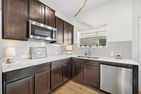 Kitchen - 1233 Sweetspire St, Leander, TX 78641 photo 4 of 5