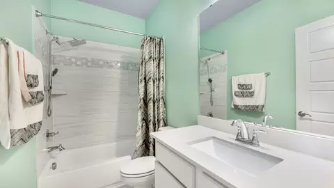 Bath - 164 Catani Loop, Georgetown, TX 78628 photo 4 of 4