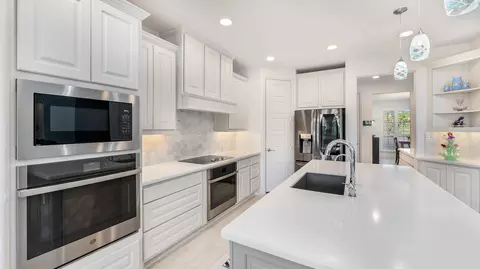 Kitchen - 164 Catani Loop, Georgetown, TX 78628 photo 3 of 3
