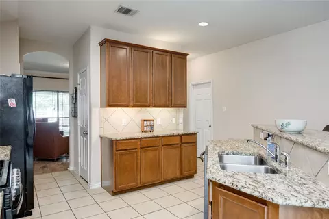 Kitchen - 1323 Talley Loop, Buda, TX 78610 photo 3 of 5
