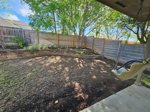 Exterior - 1323 Talley Loop, Buda, TX 78610 photo 6 of 10