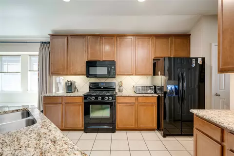 Kitchen - 1323 Talley Loop, Buda, TX 78610 photo 1 of 5