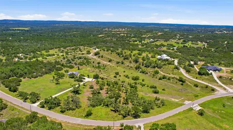 623 Whiskey Trl, Blanco, TX 78606