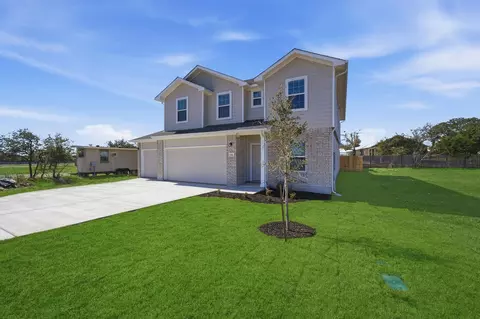Exterior - 508 Gene Ray Ave, Bertram, TX 78605 photo 3 of 5