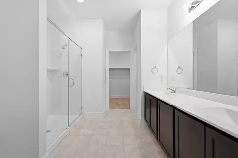 Bath - 508 Gene Ray Ave, Bertram, TX 78605 photo 4 of 6