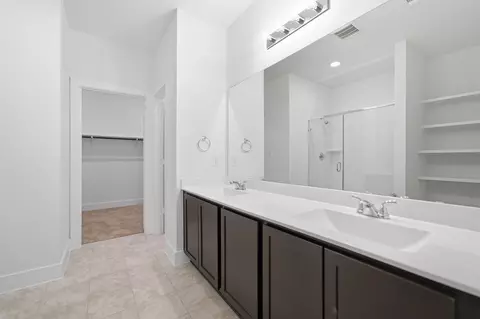 Bath - 508 Gene Ray Ave, Bertram, TX 78605 photo 3 of 6